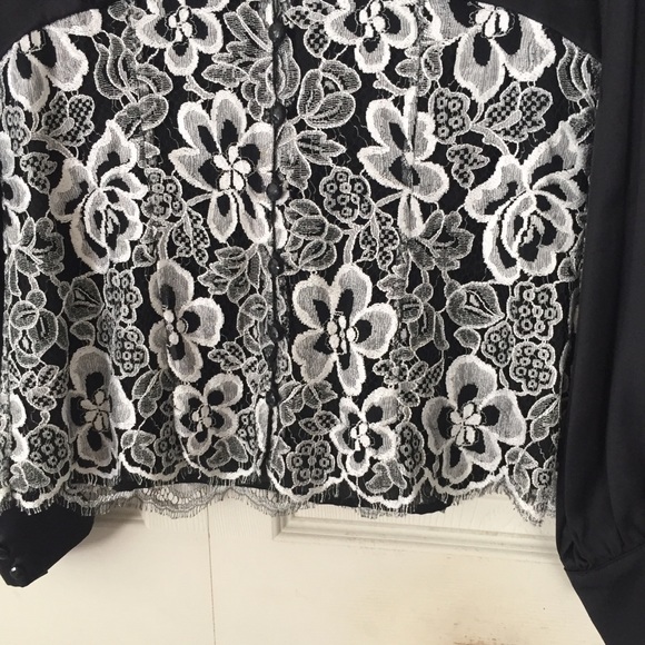 Chetta B Black Silk & Lace Long Sleeve Top Size 4 - Picture 4 of 8
